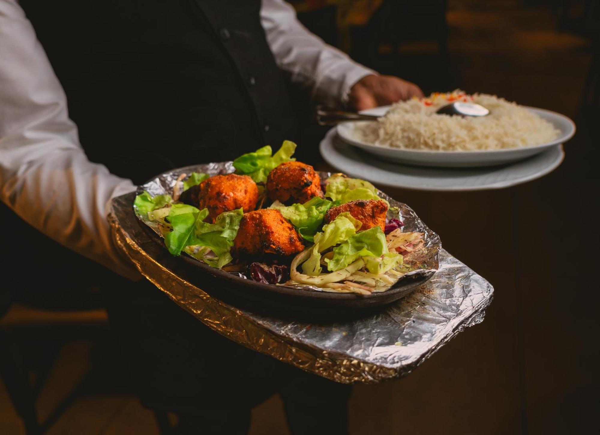 Hotel Restaurant Taverna Eching  エクステリア 写真