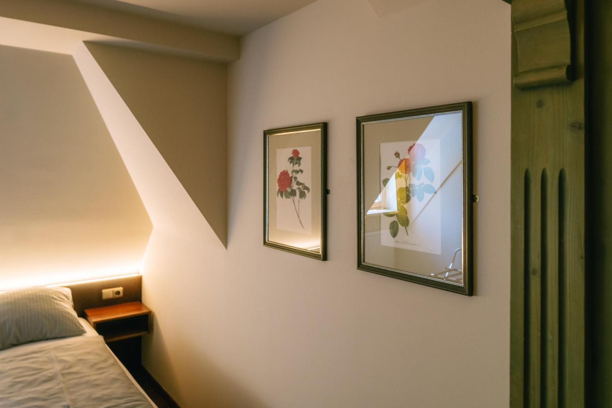 Hotel Restaurant Taverna Eching  エクステリア 写真